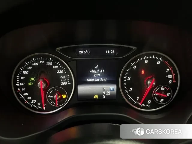 Mercedes-Benz A-Class W176 2018 Белый из Кореи, фото 2
