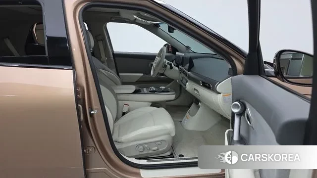 Genesis GV60 2022 Песочный из Кореи, фото 2