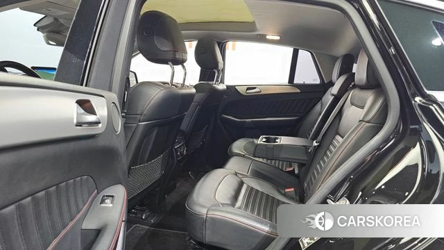 Mercedes-Benz GLE - Class W166 2018 Черный из Кореи, фото 2