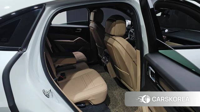 Porsche Cayenne (PO536) 2022 Белый из Кореи, фото 2