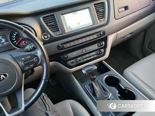 Kia The New Carnival 2018 Белый из Кореи, фото 2