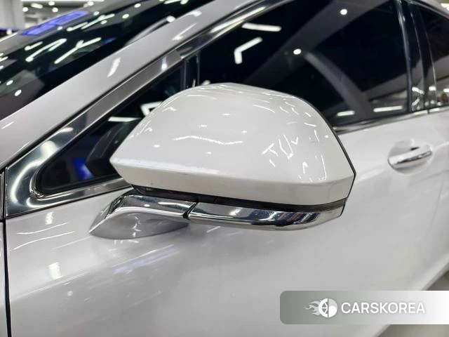 Lincoln MKZ 2019 Белый из Китая, фото 2