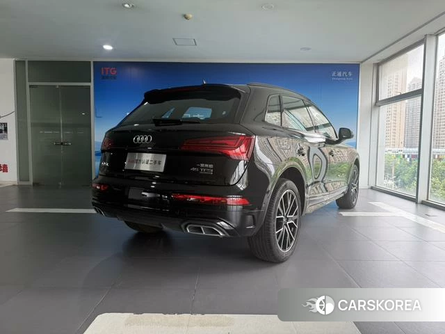 Audi Q5L 2025 Черный из Китая, фото 2