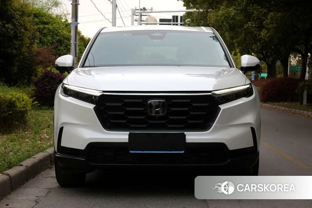 Honda CR-V 2023 Белый из Китая, фото 2