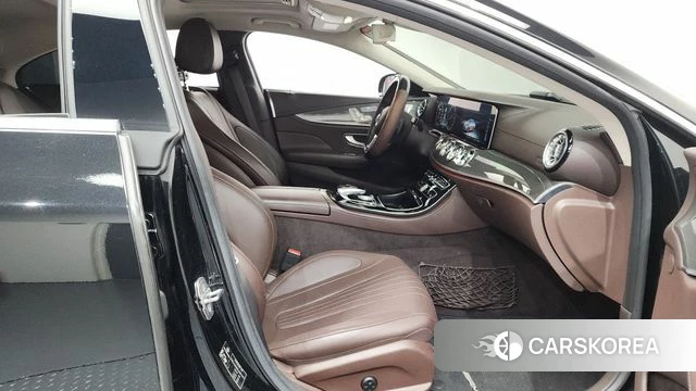 Mercedes-Benz CLS-Class C257 2018 Черный из Кореи, фото 2