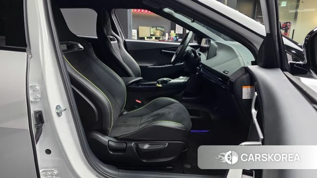 Kia EV6 2023 Белый из Кореи, фото 2