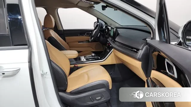 Kia Carnival 4th generation 2022 Белый из Кореи, фото 2