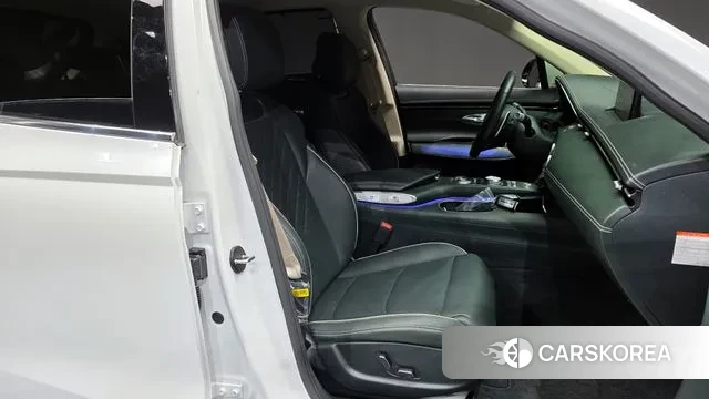 Genesis Electrified GV70 2023 Белый из Кореи, фото 2