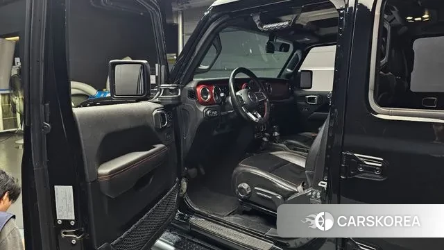 Jeep Wrangler (JL) 2023 Черный из Кореи, фото 2