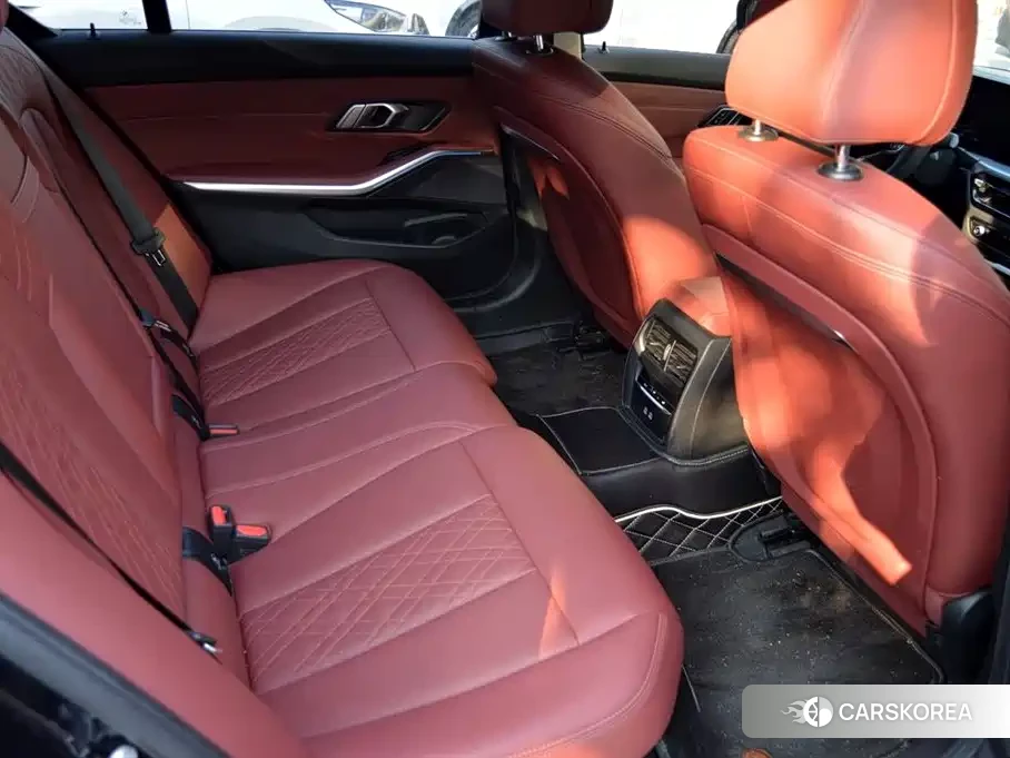 BMW i3 2025 Черный из Китая, фото 2