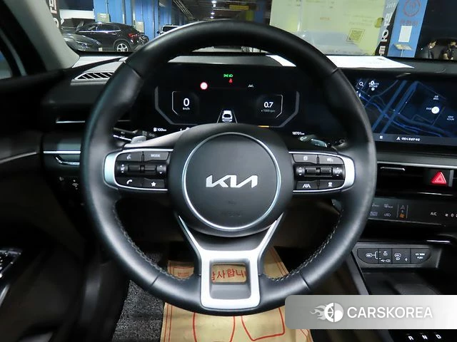 Kia The New K5 3rd generation 2024 Белый из Кореи, фото 2