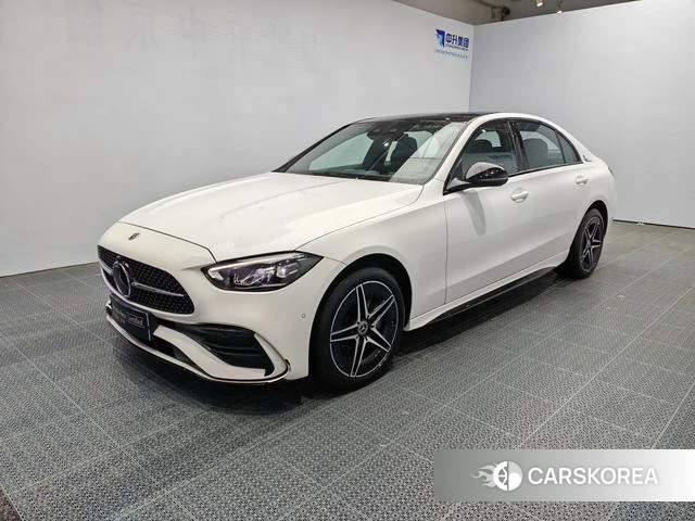 Mercedes-Benz Class C 2024 Белый из Китая, фото 2
