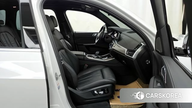 BMW X5 (G05) 2020 Белый из Кореи, фото 2