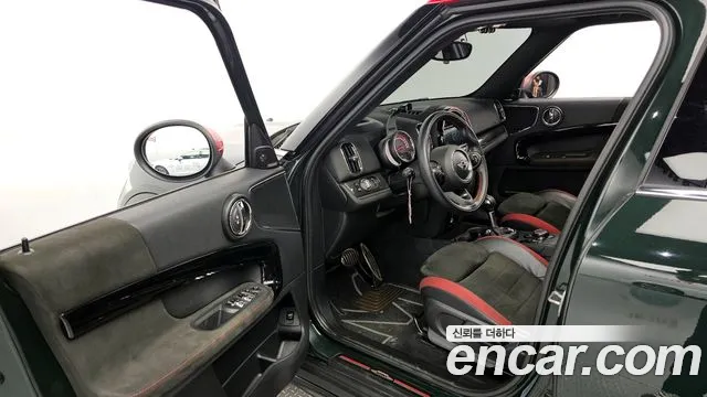 Mini Cooper S Countryman 2018 Зеленый из Кореи, фото 2