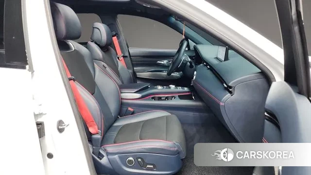 Genesis GV70 2021 Белый из Кореи, фото 2