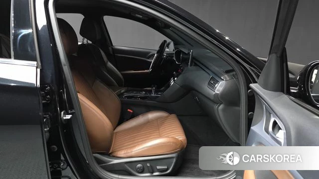 Genesis G70 2019 Черный из Кореи, фото 2