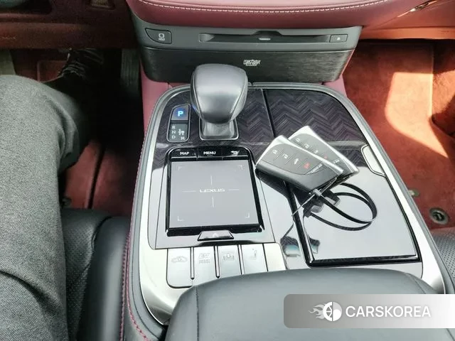 Lexus LS500h 5th generation 2018 Черный из Кореи, фото 2