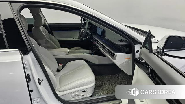 Hyundai Grandeur Hybrid (GN7) 2024 Белый из Кореи, фото 2
