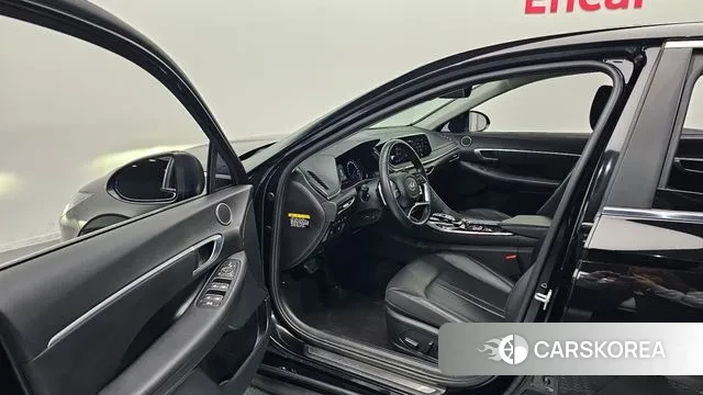 Hyundai Sonata (DN8) 2019 Черный из Кореи, фото 2