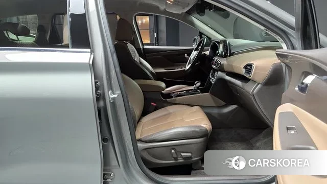 Hyundai Santa Fe TM 2018 Серебристо-серый из Кореи, фото 2