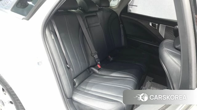 Kia K8 2022 Белый из Кореи, фото 2