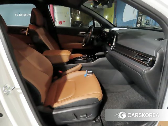 Kia Sportage 5th Generation 2024 Белый из Кореи, фото 2