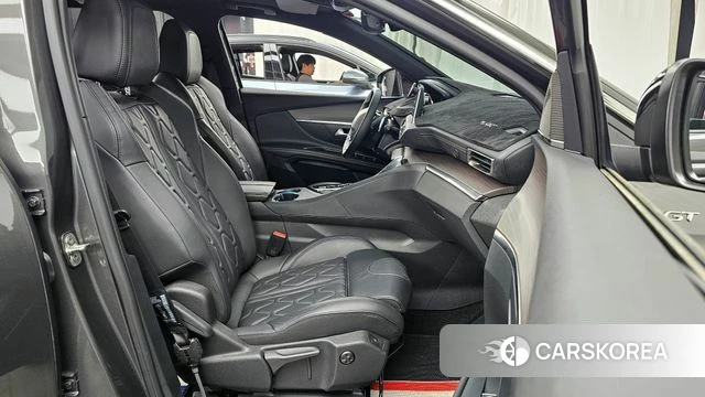 Peugeot 5008 second generation 2023 Серый из Кореи, фото 2