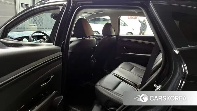 Hyundai Tucson (NX4) 2021 Черный из Кореи, фото 2