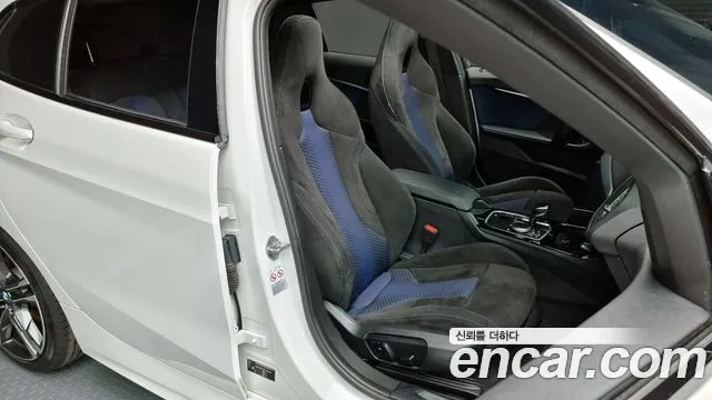 BMW 1 Series (F40) id 2713270 из Кореи 2