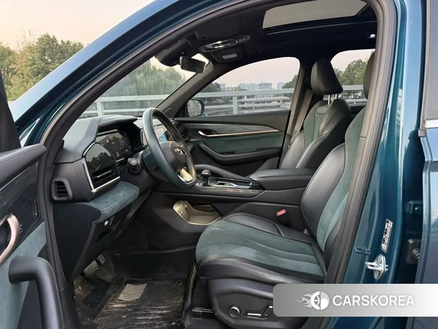 Geely Automobile Xingyue L 2021 Синий из Китая, фото 2