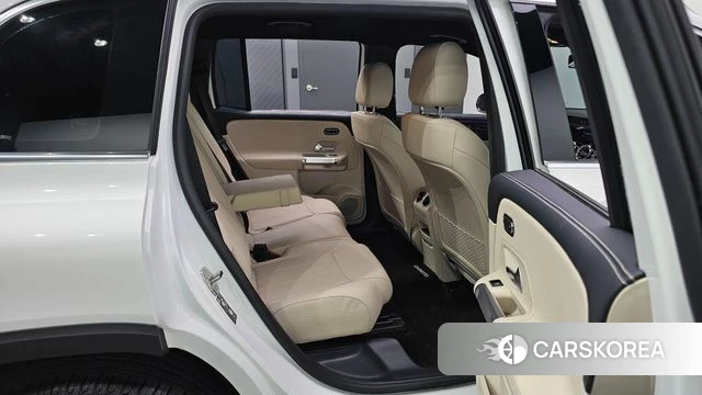 Mercedes-Benz GLB-Class X247 2024 Белый из Кореи, фото 2