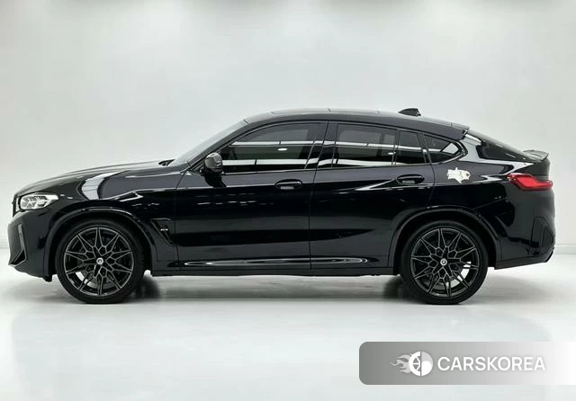 BMW X4 M 2022 Черный из Китая, фото 2