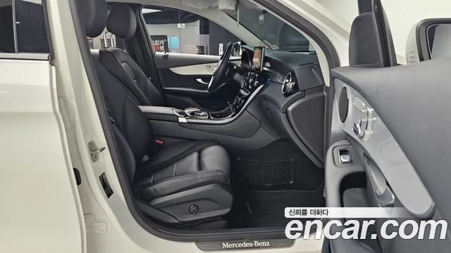 Mercedes-Benz GLC-Class X253 2018 Белый из Кореи, фото 2