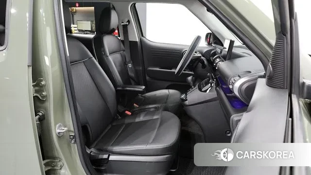 Hyundai Casper 2022 Темно-зеленый из Кореи, фото 2