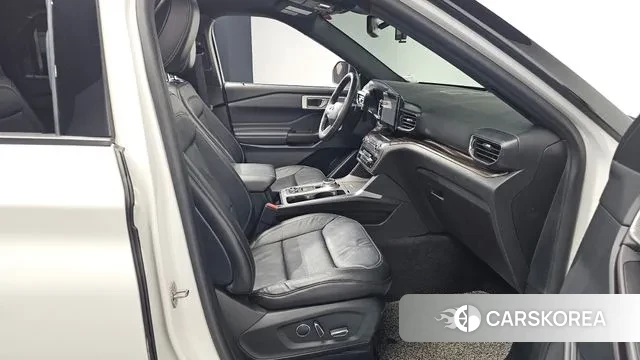 Ford Explorer 6th Generation 2020 Белый из Кореи, фото 2