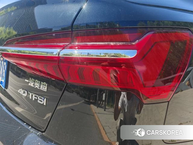 Audi A6L 2021 Черный из Китая, фото 2