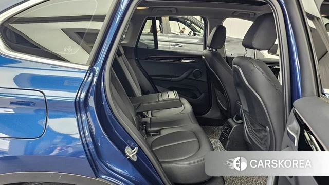 BMW X1 (F48) 2022 Синий из Кореи, фото 2