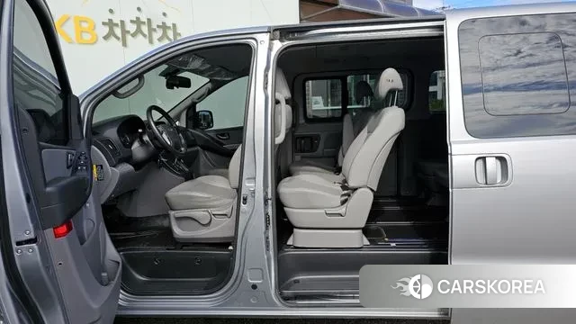 Hyundai The New Grand Starex 2020 Серебряный из Кореи, фото 2