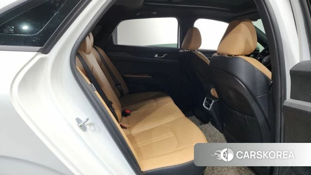 Kia K5 Hybrid 3rd Generation 2023 Белый из Кореи, фото 2