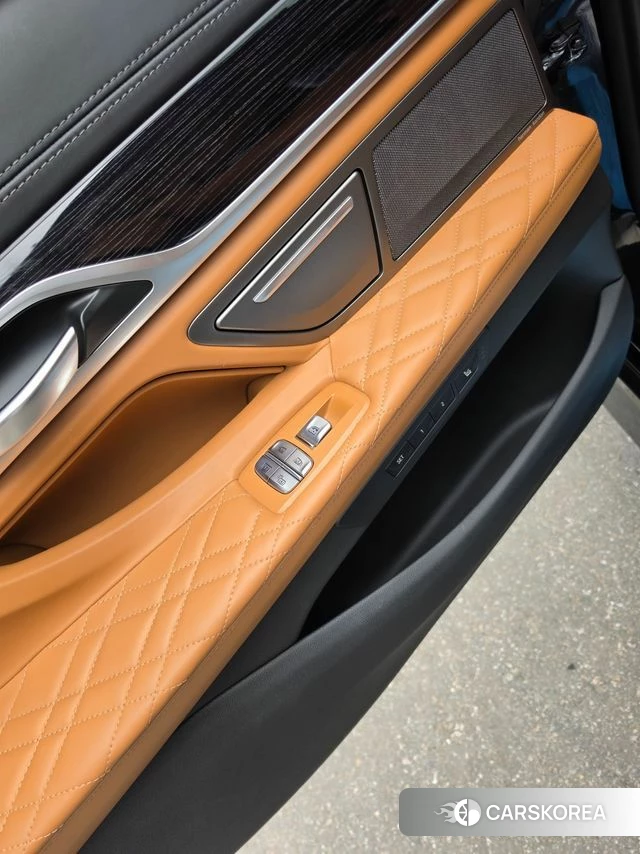 BMW 7 Series (G11) 2019 Черный из Кореи, фото 2