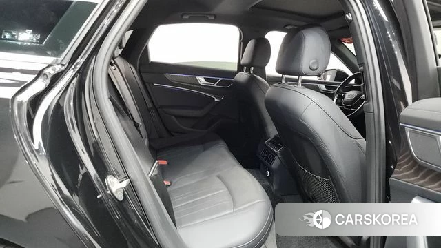 Audi A6 (C8) 2022 Черный из Кореи, фото 2