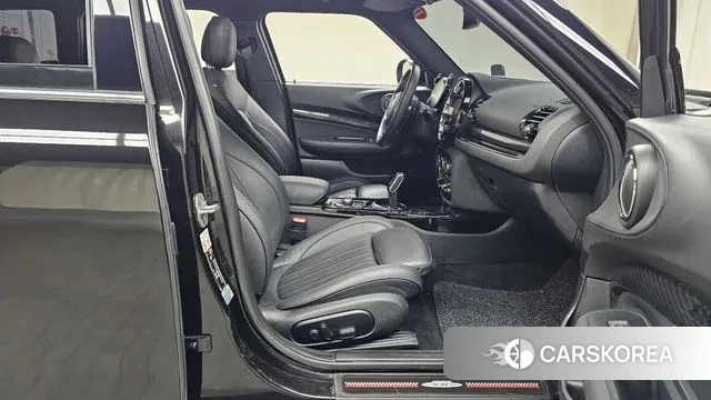 Mini Cooper S Clubman 2022 Черный из Кореи, фото 2