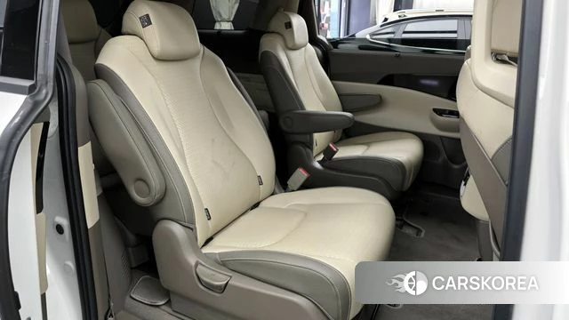 Kia Carnival 4th generation 2021 Белый из Кореи, фото 2