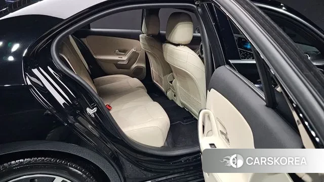 Mercedes-Benz A-Class W177 2020 Черный из Кореи, фото 2