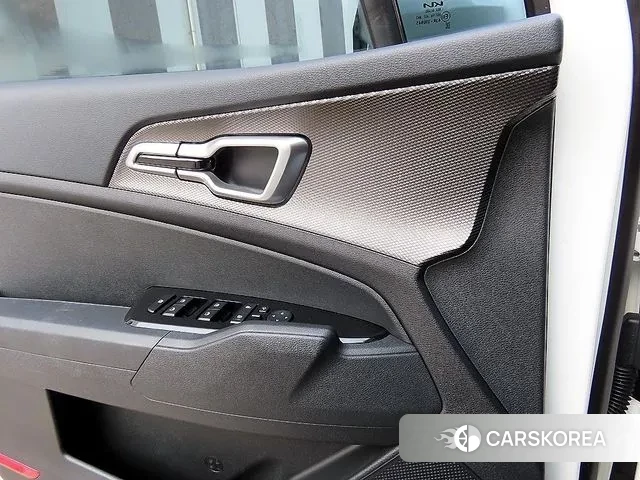 Kia Sportage 5th Generation 2022 Белый из Кореи, фото 2