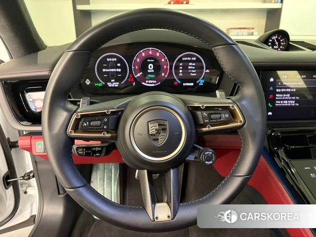 Porsche Panamera (976) 2024 Белый из Кореи, фото 2