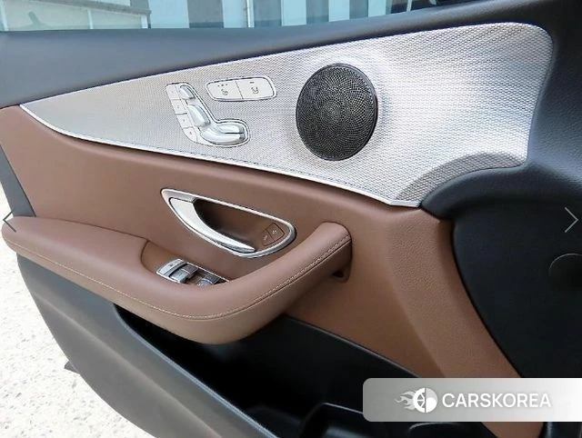 Mercedes-Benz E-Class W213 2018 Белый из Кореи, фото 2