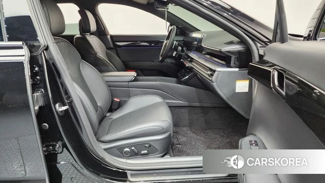 Hyundai Grandeur Hybrid (GN7) 2023 Черный из Кореи, фото 2