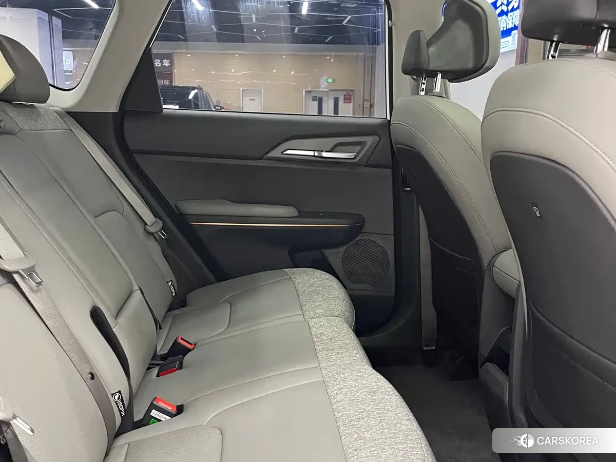 Kia EV5 2024 Белый из Китая, фото 2