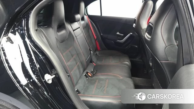 Mercedes-Benz A-Class W177 2022 Черный из Кореи, фото 2